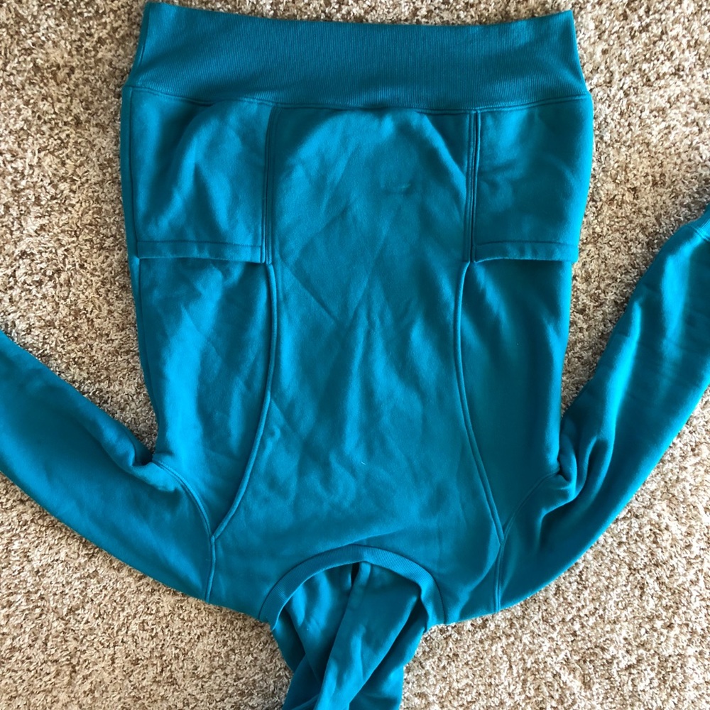 Nursing sweatshirt/hoodie